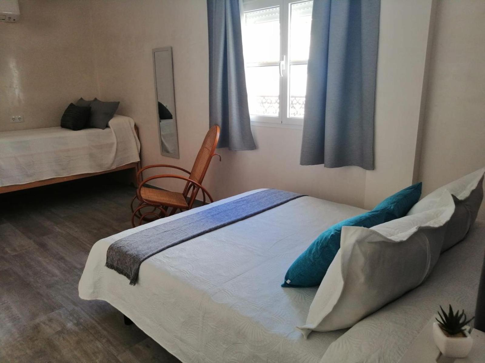 Hostal La Tarayuela 巴尔巴特 外观 照片