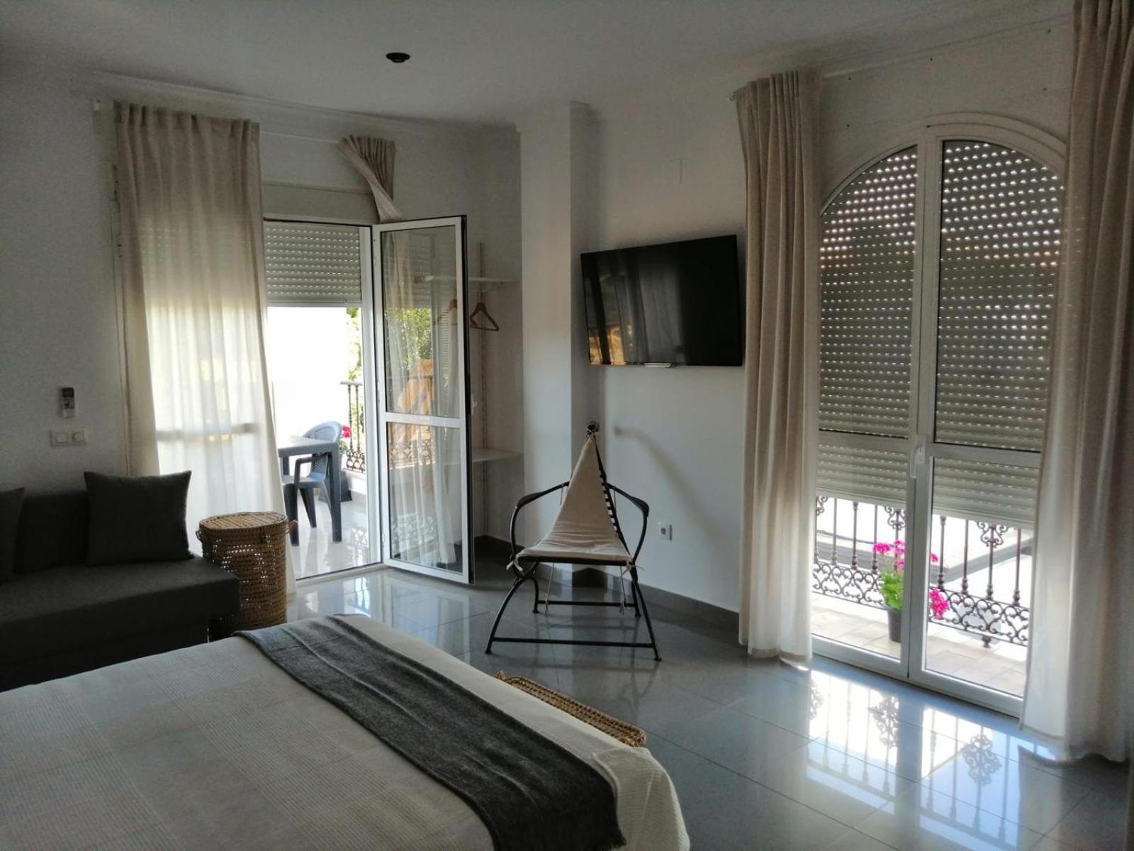 Hostal La Tarayuela 巴尔巴特 外观 照片