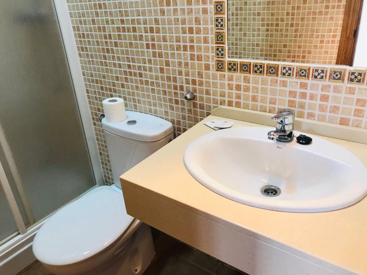 Hostal La Tarayuela 巴尔巴特 外观 照片